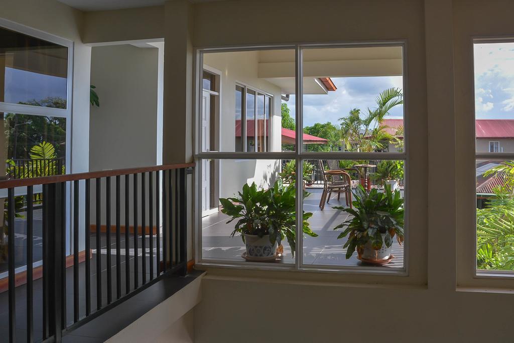 Mathurin Appartementen ปารามารีโบ ห้อง รูปภาพ